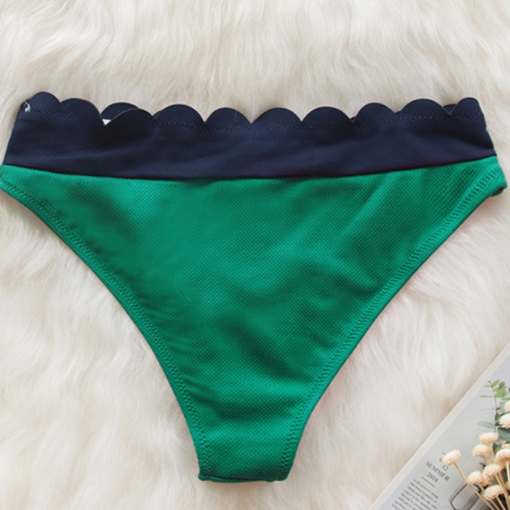 Cupshe bathing suit bottoms